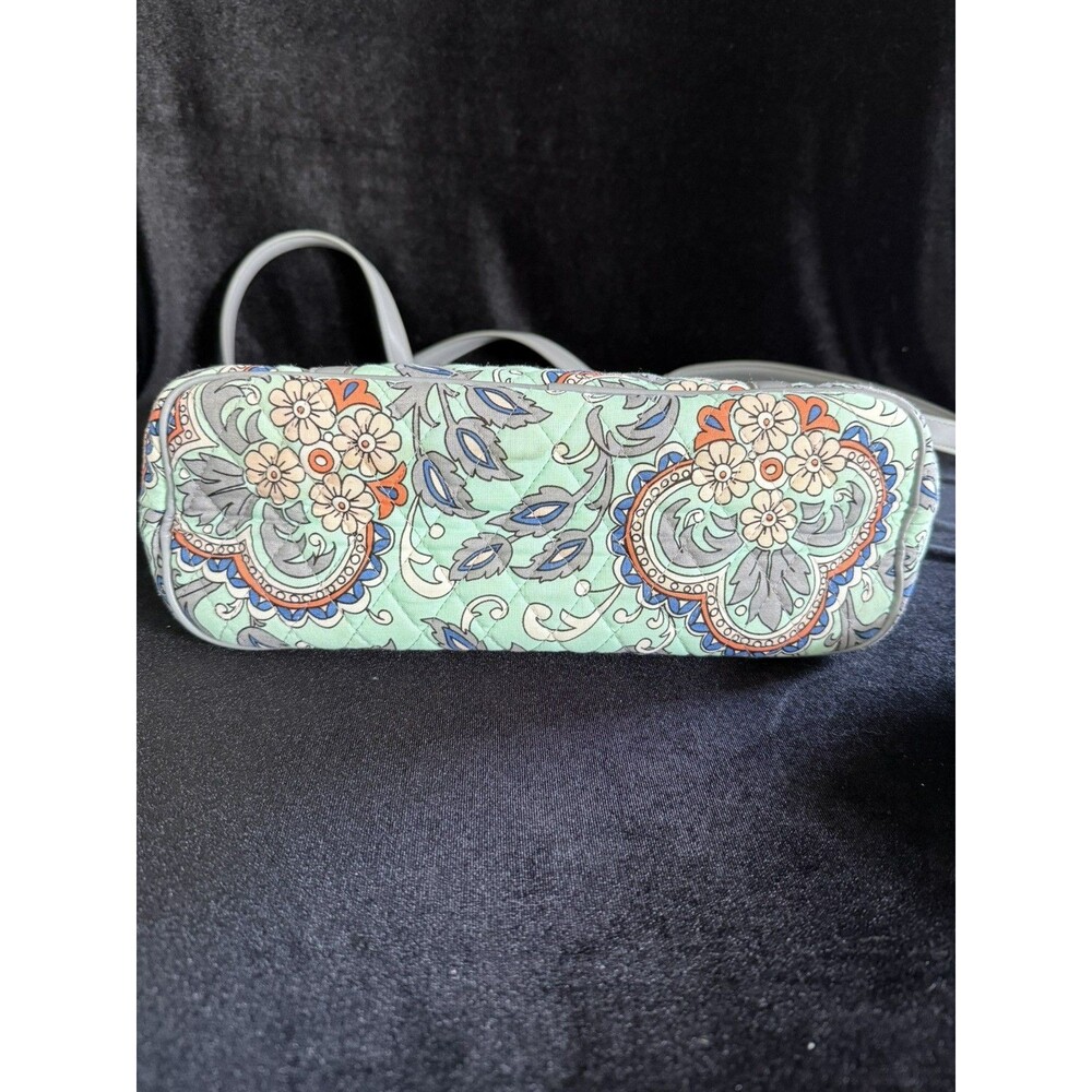 Vera Bradley Authentic Fan Flowers Quilted Zipper Mandy Tote Bag Zipper Purse - Picture 4 of 5